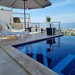 Eason & House 350m2 Full Sea View With Private Infinity Pool