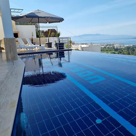 Willa Eason & House 350m2 Full Sea View With Private Infinity Pool *